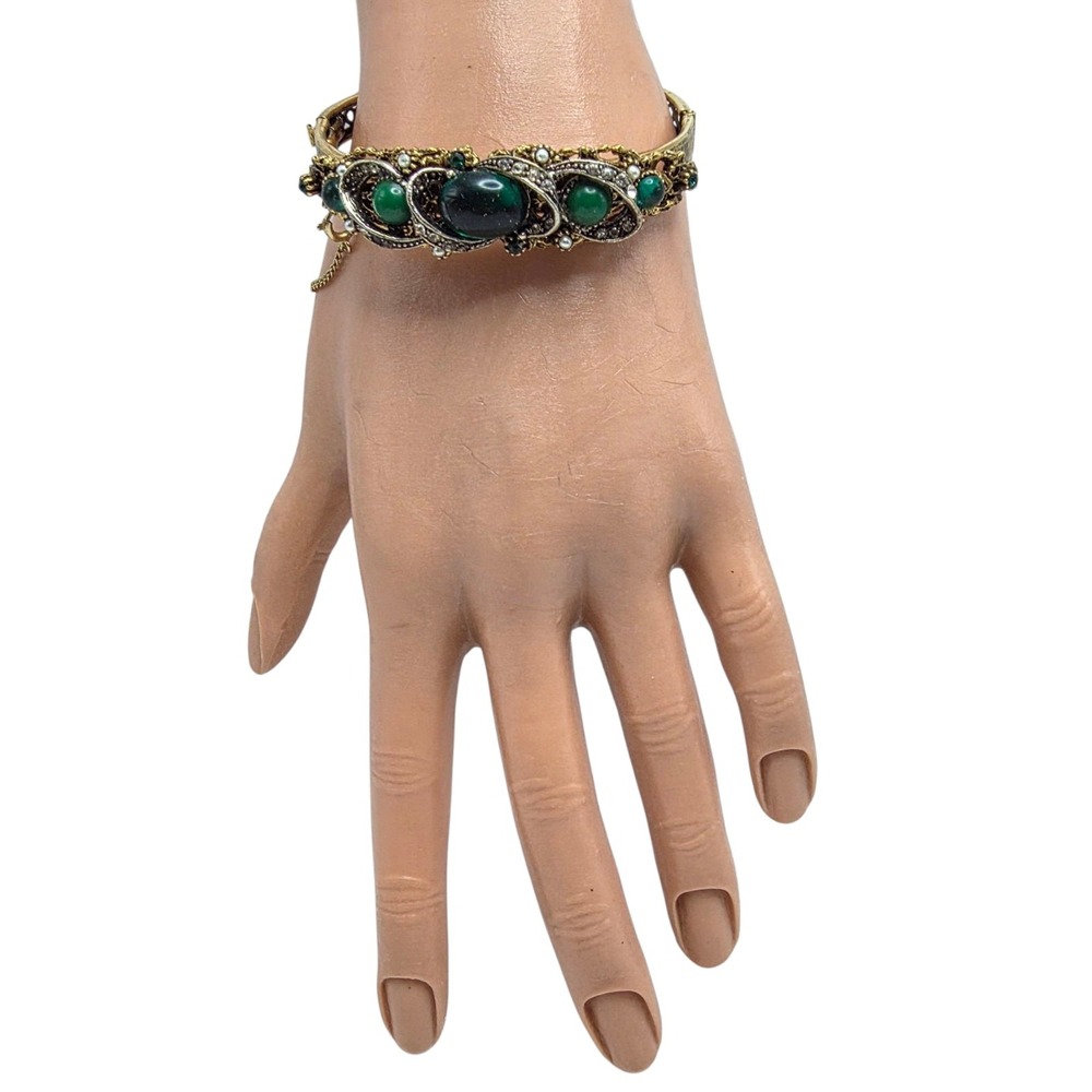 Vintage ART Arthur Pepper Emerald & Jade Green Rhinestones Clamper Bracelet - Picture 2 of 7